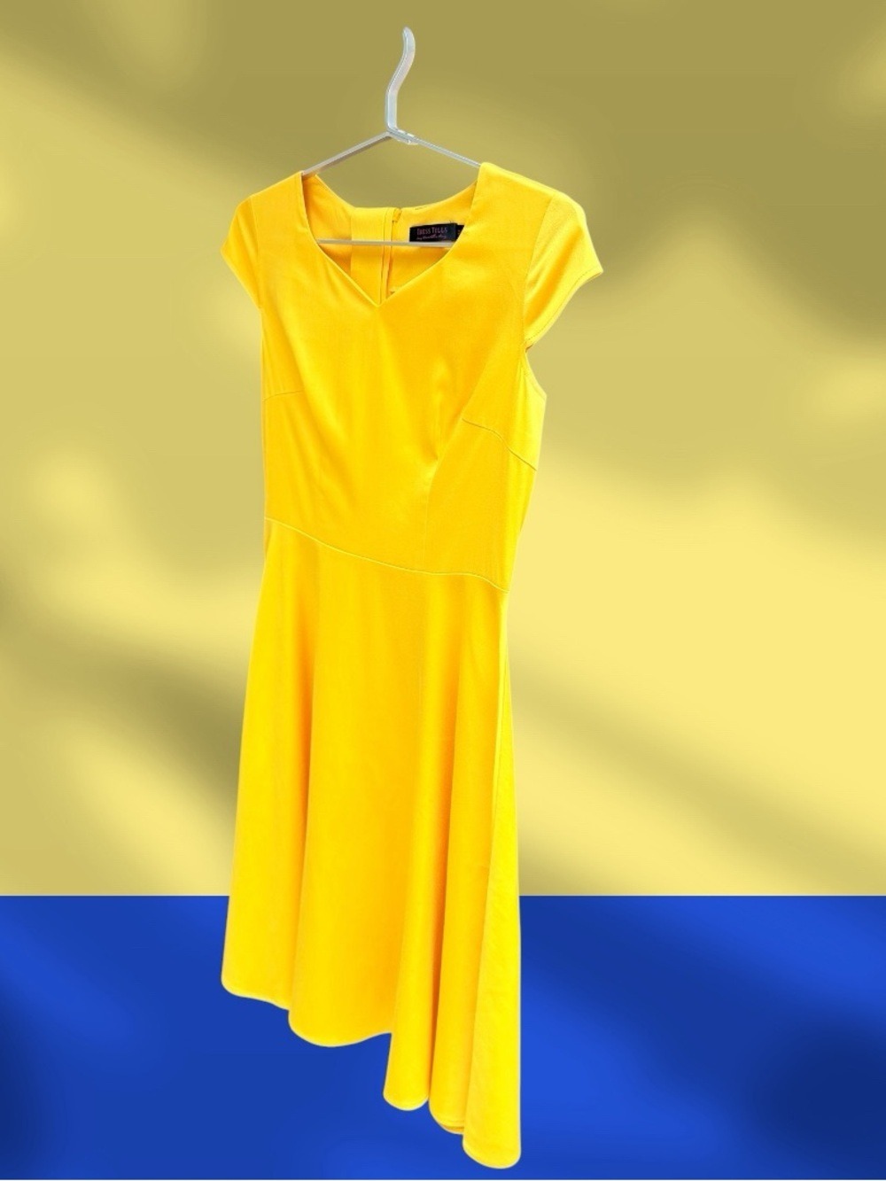 Yellow Fit and Flare Swing Belted Women’s Dress  Cap Sleeve Size Medium